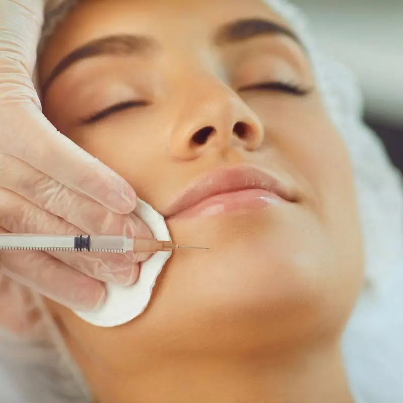 Natürlich geglättete Haut nach Botulinumtoxin-Behandlung
